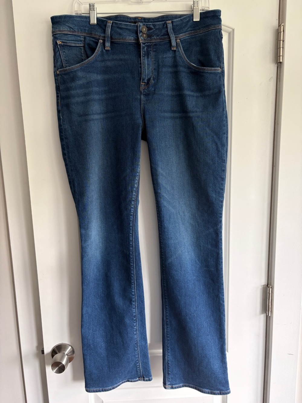 HUDSON Los Angeles “Beth Baby Bootcut” Denim Jeans 34
